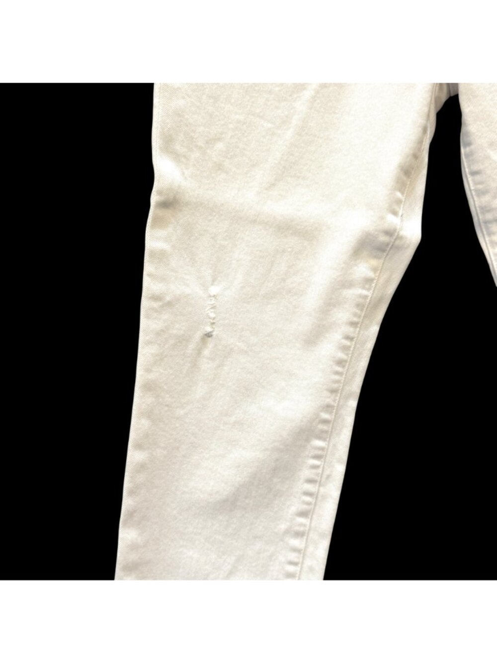 Kut From The Kloth Women's Size 10 White Straight Leg Distressed Denim Jeans - Picture 5 of 10